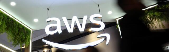 Amazon cloud business hit by outage