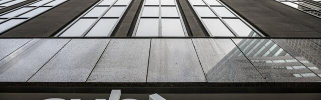 Private Equity Giant Talks to VC Firms About SVB Bid