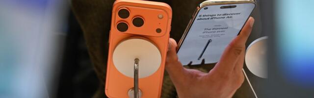 Scratches may be the reason we didnt get a black iPhone 17 Pro