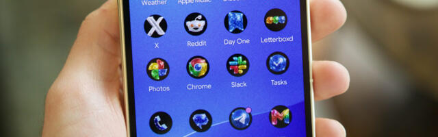 I just downloaded the viral disco app icon pack on my Pixel — here’s how to get it