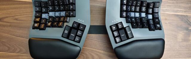 Kinesis Advantage360 Review: Niche, Comfy Keys with a Steep Learning Curve