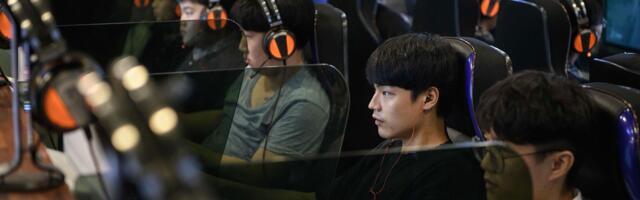 New PC gaming cafe photographed in North Korea — rare pictures of 'Pyongyang PC bang' gaming above the 38th parallel