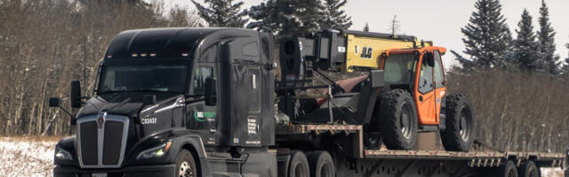 How Much Is A Kenworth T680 & Who Makes This Semi-Truck?