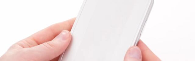 iPhone Ultra dummy unit stars in hands-on video