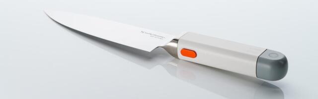 Inventor of $399 Vibrating Chef's Knife Says It Requires '50% Less Force to Cut'