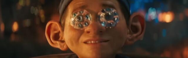 The Most Exciting Details and Easter Eggs We Noticed in Snow White‘s Music Videos