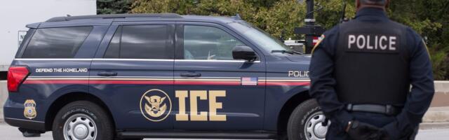 ICE agents are getting a 'super check' today. Here's who is and isn't getting paid as the shutdown drags on.