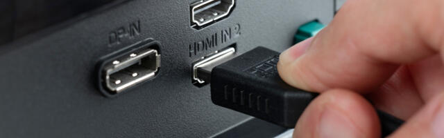 5 Devices You Can Connect To Your Smart TV Without Needing HDMI 5 Devices You Can Connect To Your Smart TV Without Needing HDMI