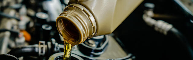 Cheap Vs. Expensive Oil Change: Should You Spend Less Or More?