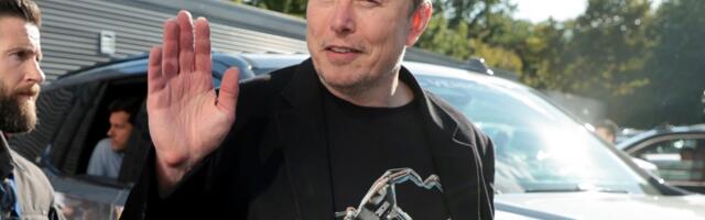Elon Musk-Founded Brain Implant Startup Says It’s a ‘Disadvantaged’ Business Despite Being Worth $9 Billion