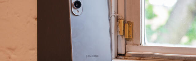 Catch a massive $490 discount on the Samsung Galaxy S25 Edge with 512GB Catch a massive $490 discount on the Samsung Galaxy S25 Edge with 512GB
