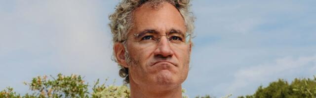 Alex Karp Goes to War