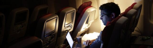 Do You Have Travel Plans This Summer? Here's How You Can Get Wi-Fi on the Plane