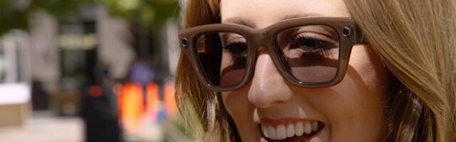 Here’s what it’s like to use Meta’s new Ray-Ban Display glasses