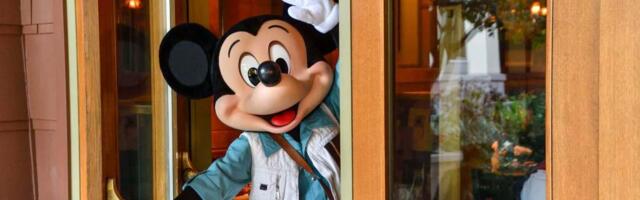 Mickey Mouse makes 36% more at Disneyland than at Disney World