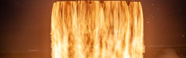 SpaceX preps the final rocket launch of its blockbuster year