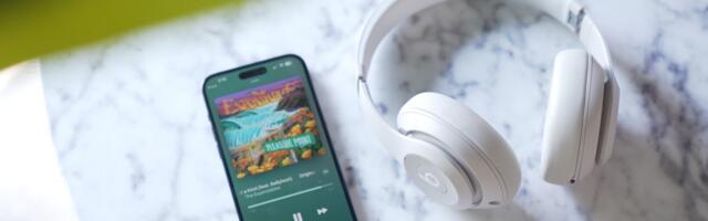 Apple Releases New Firmware for Beats Studio Pro