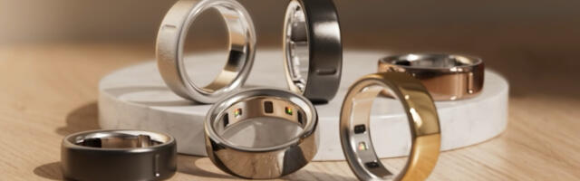 Why Is Your Oura Ring Glowing Red? Here's What It Means