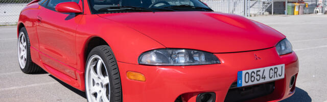 Why Did The Mitsubishi Eclipse Have A Bump On The Hood?