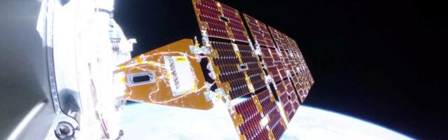 Spacecraft Sent to Rescue NASA Telescope Is Having Its Own Issues