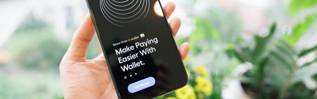 Apple announces fix for iPhone dictation bug