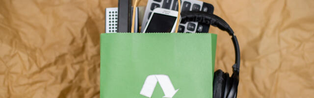 This could be the trick to getting gadget lovers to care about recycling: Pay them for it