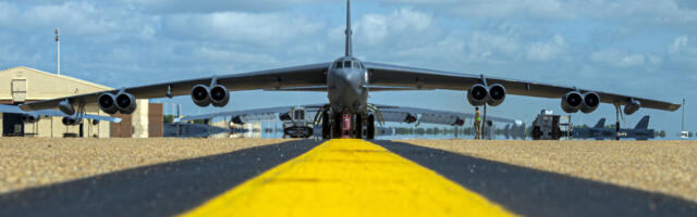 Why Does The B-52 Bomber Have Eight Engines?