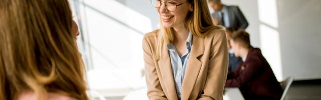 Psychology says the people described as having a strong personality aren’t dominant or difficult, they’re the ones who stopped softening themselves to make every room comfortable, and what reads as intensity from the outside is just the absence of the apology most people are still adding to every sentence