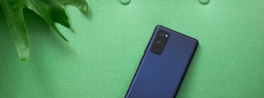 The Galaxy S20 FE is Samsung’s new $699 budget flagship