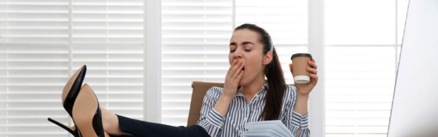 Psychology says people who want to change their lives but never start aren’t lazy – they’re waiting for a feeling of readiness that behavioral science confirms almost never arrives on its own