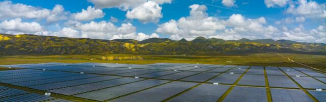 California added record clean energy — can it keep it up?
