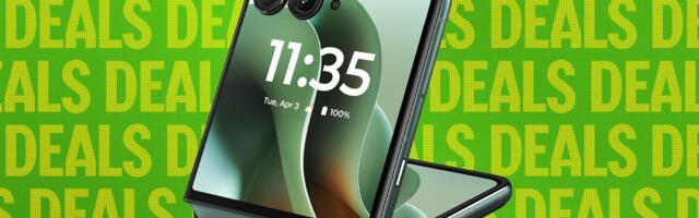 Motorola's Souped Up Folding Phone Is Almost Half Off