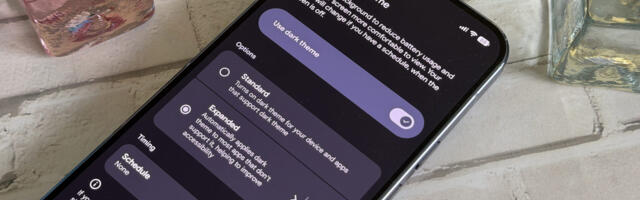 Poll confirms: You’re probably reading this on dark mode