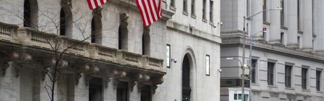 stock futures dip amid corporate earnings, tariffs