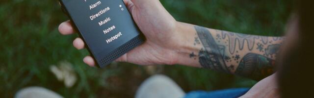 This new minimalist phone costs as much as the Galaxy S25