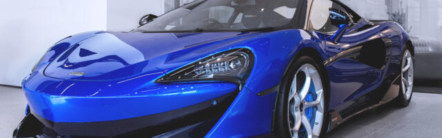 Why Do Some Cars Have Roof Scoops? Here's What They're For