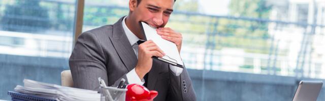 These 10 “broke” habits are why you feel stuck, even if you make good money