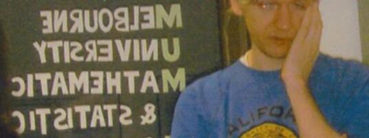 Университетские годы Джулиана Ассанжа