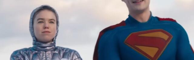 Superman Welcomes His Cousin to Earth in This Cute ‘Supergirl’ Clip