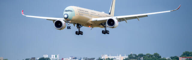 New airliner sets record flying 24 hrs nonstop from Australia to France