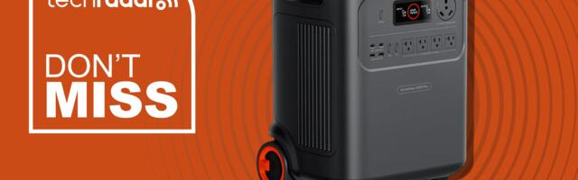 Power your home for days with this massive Jackery HomePower 3600 Plus portable power station - it's got a $1100 discount right now