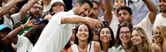 Wimbledon 2025 men's semifinals LIVE: watch FREE from anywhere, Sinner vs Djokovic, Alcaraz beats Fritz to reach third straight final