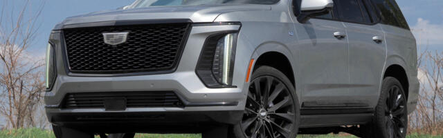 4 Things I Couldn't Ignore While Driving Cadillac's Escalade (Which Is Very, Very Large)