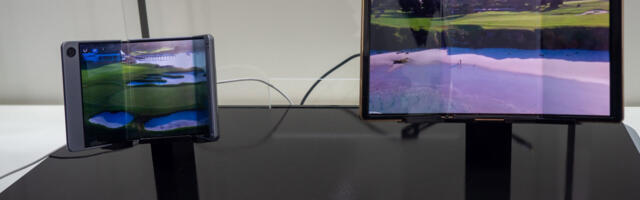 Want a triple-screen Galaxy foldable? You’ll have to wait a lot longer than expected.