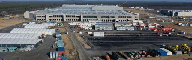 Deaf Tesla Employee Fired After Complaining Factory’s Heat Disabled Hearing Aids, Lawsuit Claims