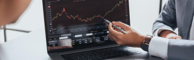 Trading 212 Selects Paynetics to Integrate Multi-Currency Accounts and Card Payments into Trading