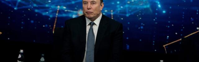 Delta won't use Starlink. Elon Musk is not happy.