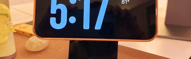 iOS 17's StandBy Mode Turns a Charging iPhone Into a Home Hub