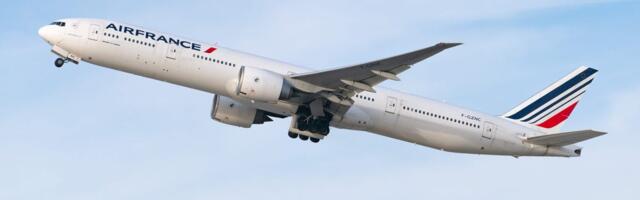 Ebola fears stopped a flight from Paris to Detroit from landing in the US and forced a diversion to Canada