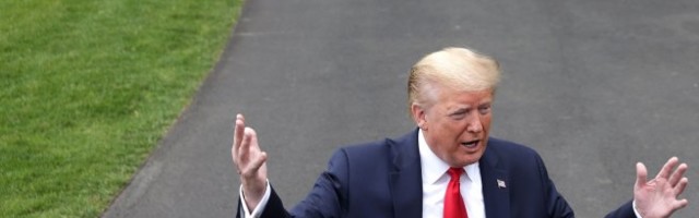Trump’s official campaign app had to reset its rating after being trolled by TikTokers